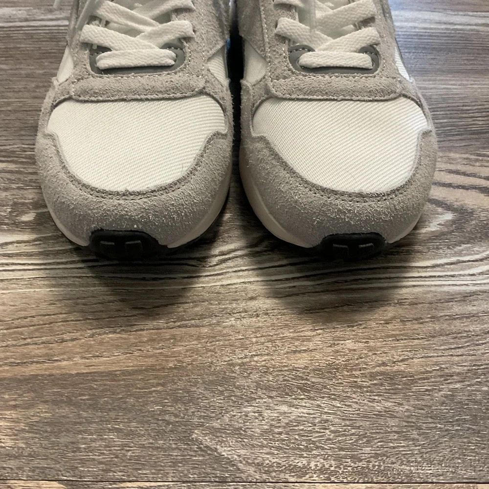 Reebok Classic AZ White and Grey Sneakers 7.5 NWOT